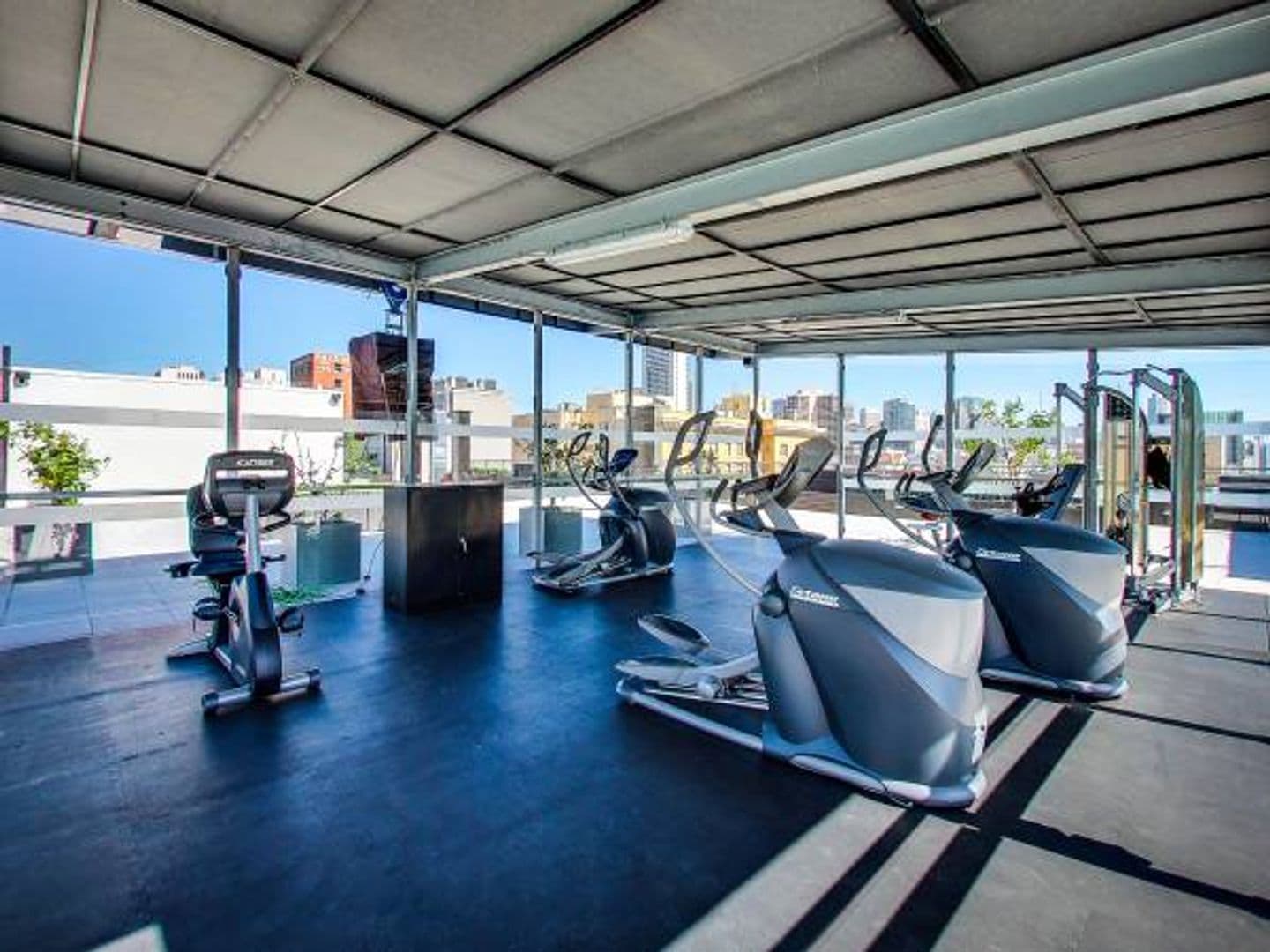 San Francisco Apartment: 277 Golden Gate Avenue