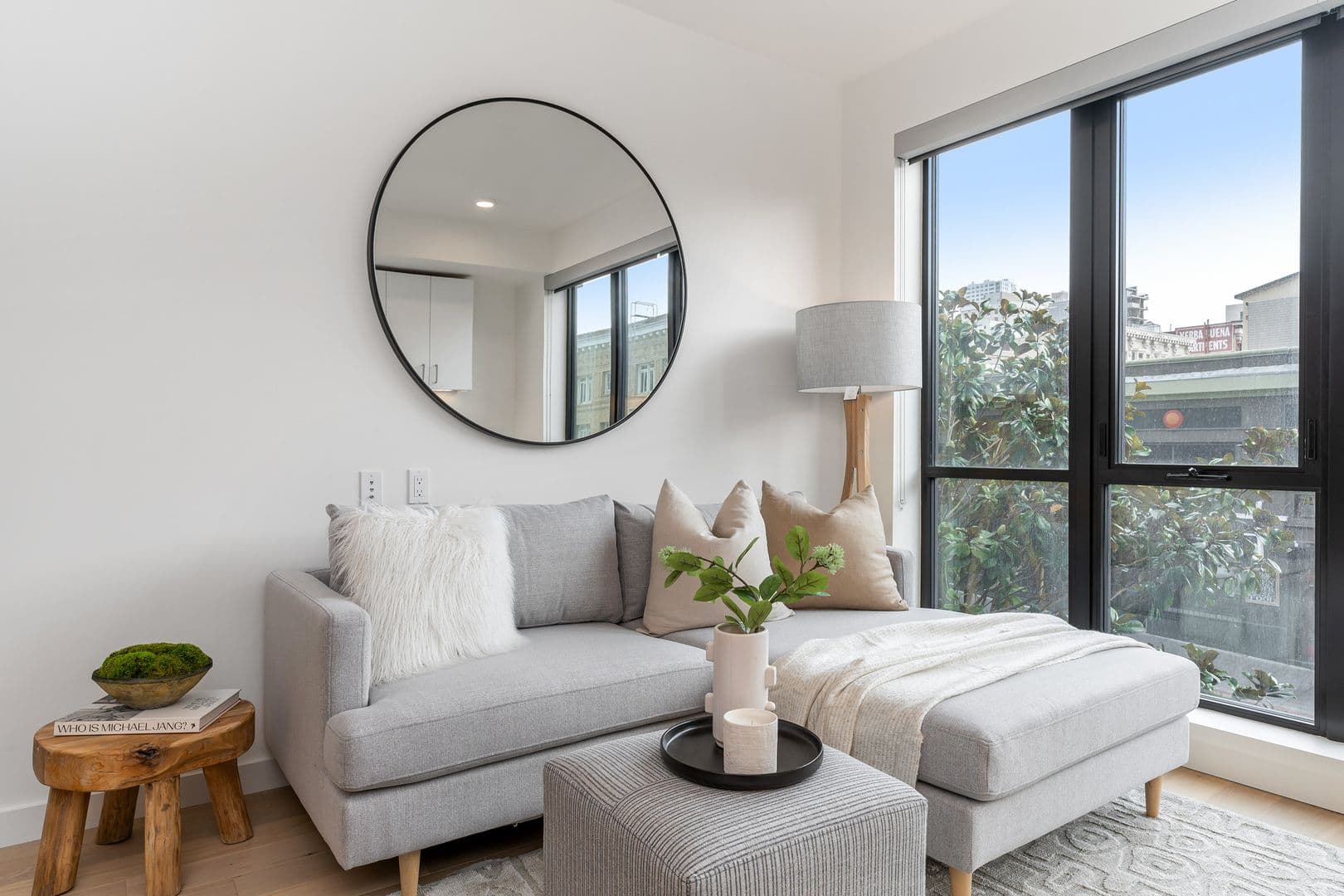 San Francisco Apartment: 1201 Sutter