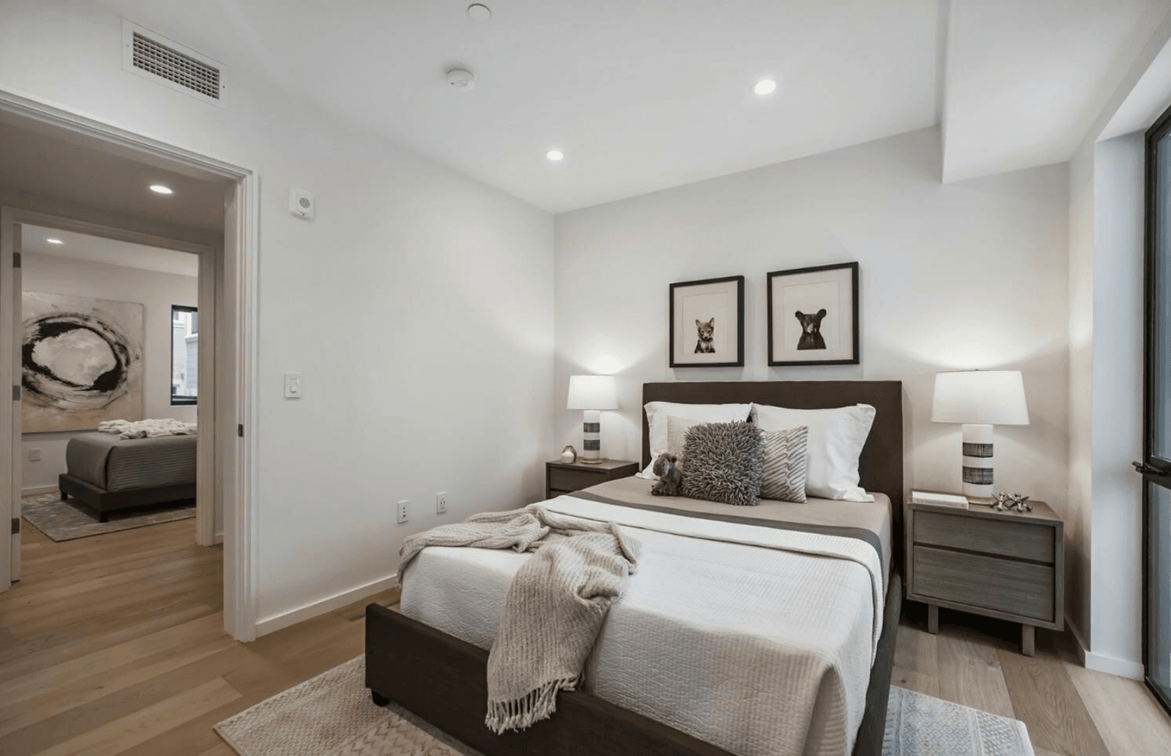 San Francisco Apartment: 1458 Broadway