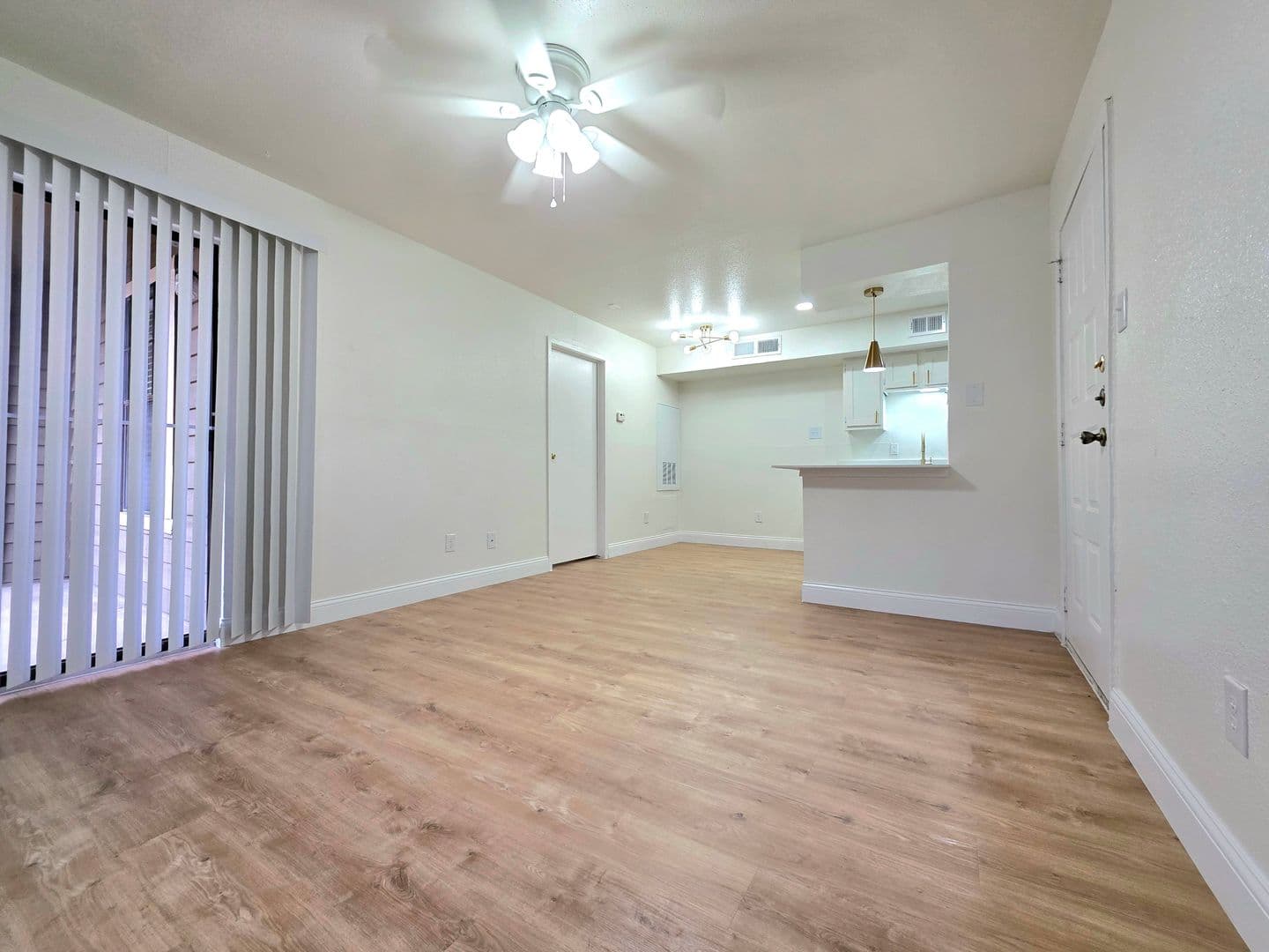 San Antonio Apartment: 534 Hunt Lane