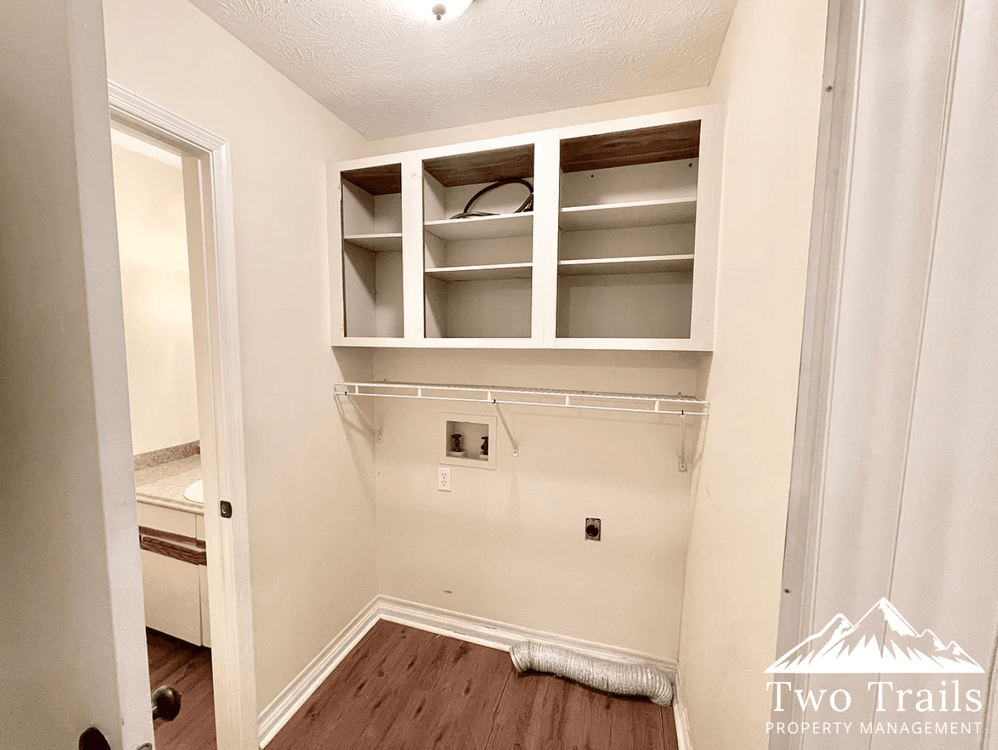 Hendersonville House: 316 Huff St. Apt. 2A