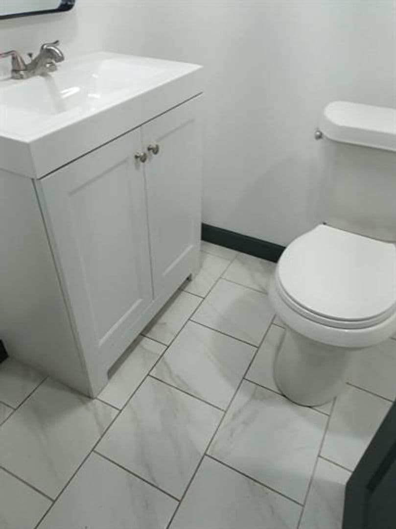 Oklahoma City Apartment: 6111 S Klein Ave