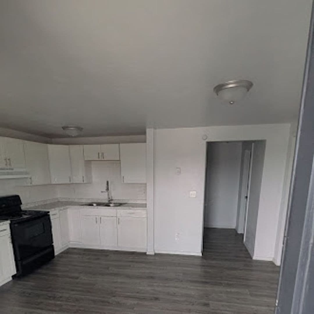Oklahoma City Apartment: 6111 S Klein Ave