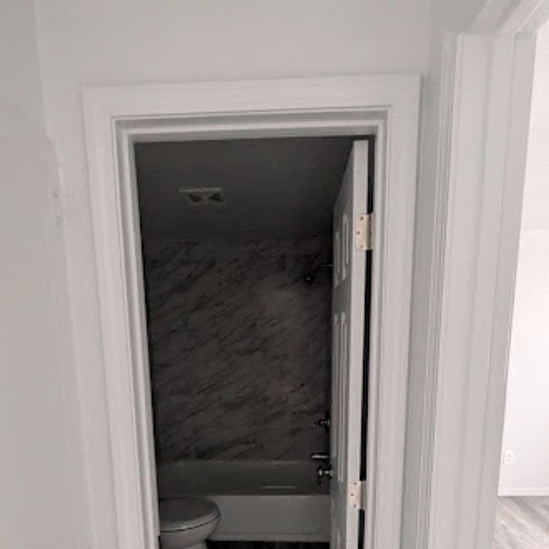 Oklahoma City Apartment: 6111 S Klein Ave