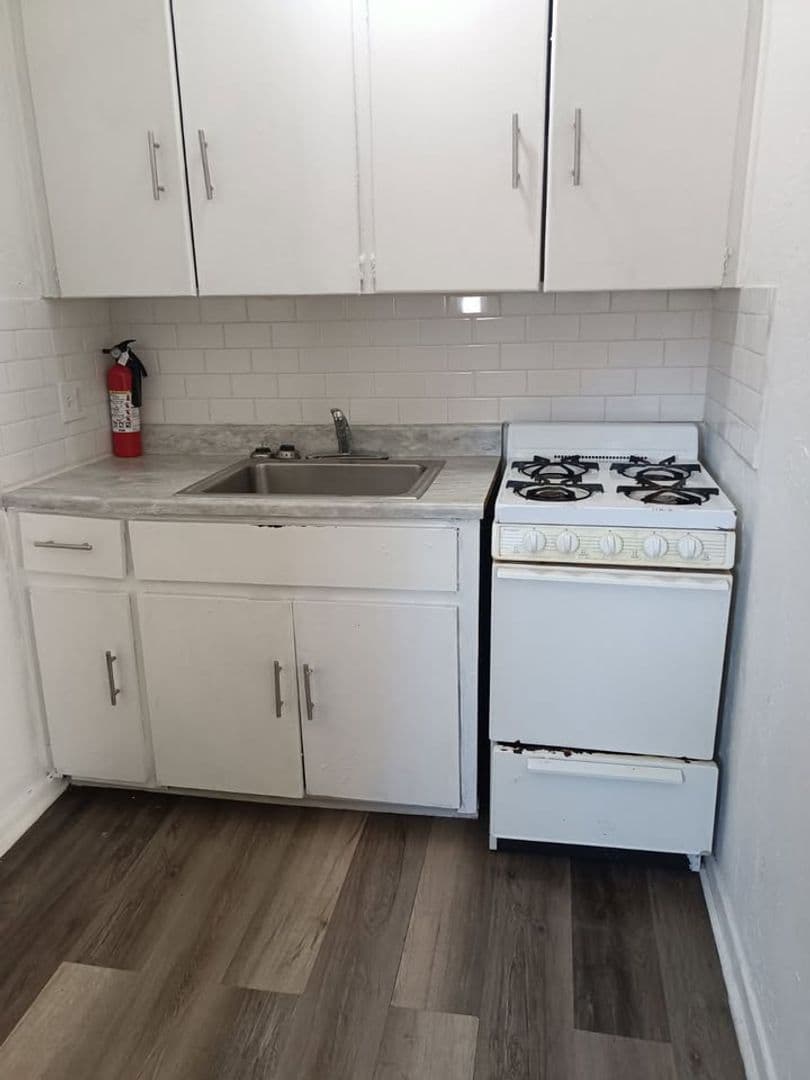 Oklahoma City House: 2821 SW 33rd
