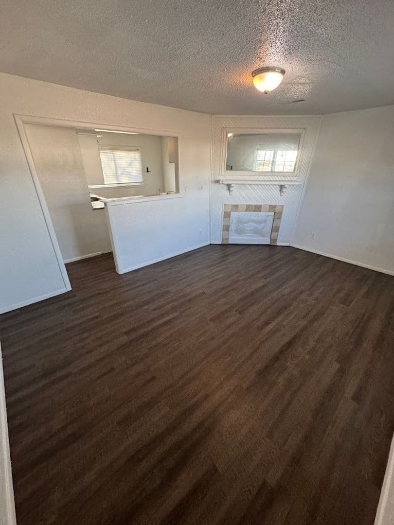 Oklahoma City House: 1502 SE 64th ST