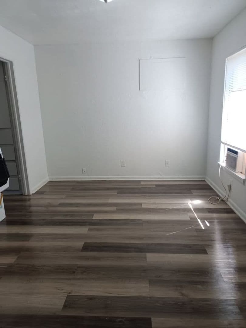 Oklahoma City House: 2821 SW 33rd