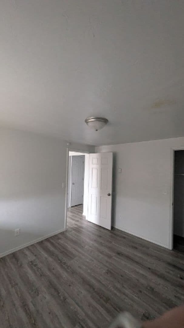 Oklahoma City Apartment: 6111 S Klein Ave
