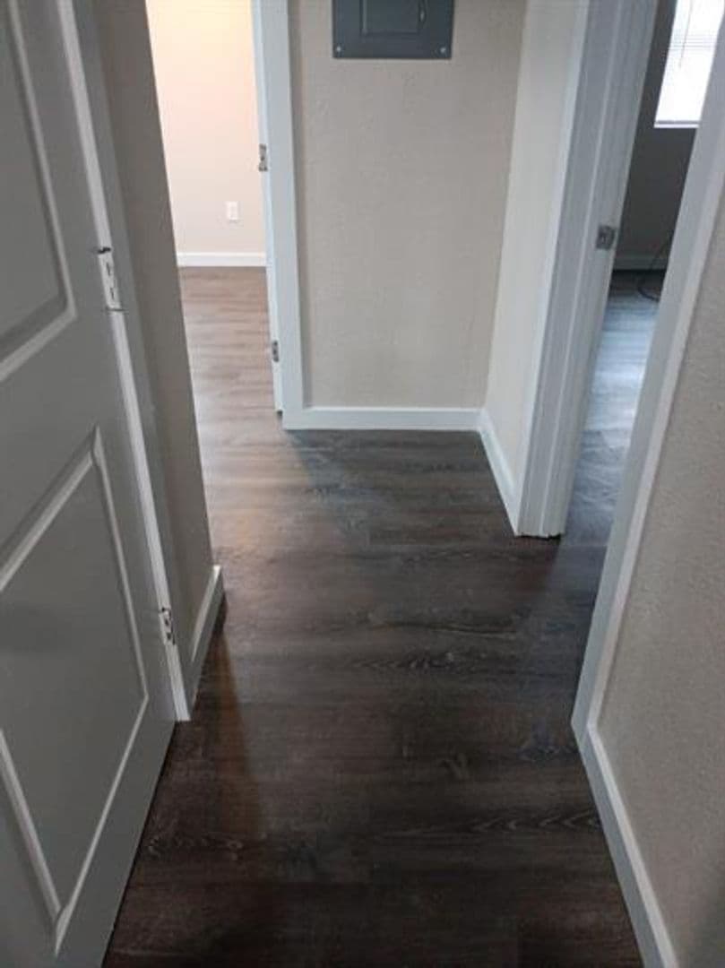 Oklahoma City Apartment: 6111 S Klein Ave