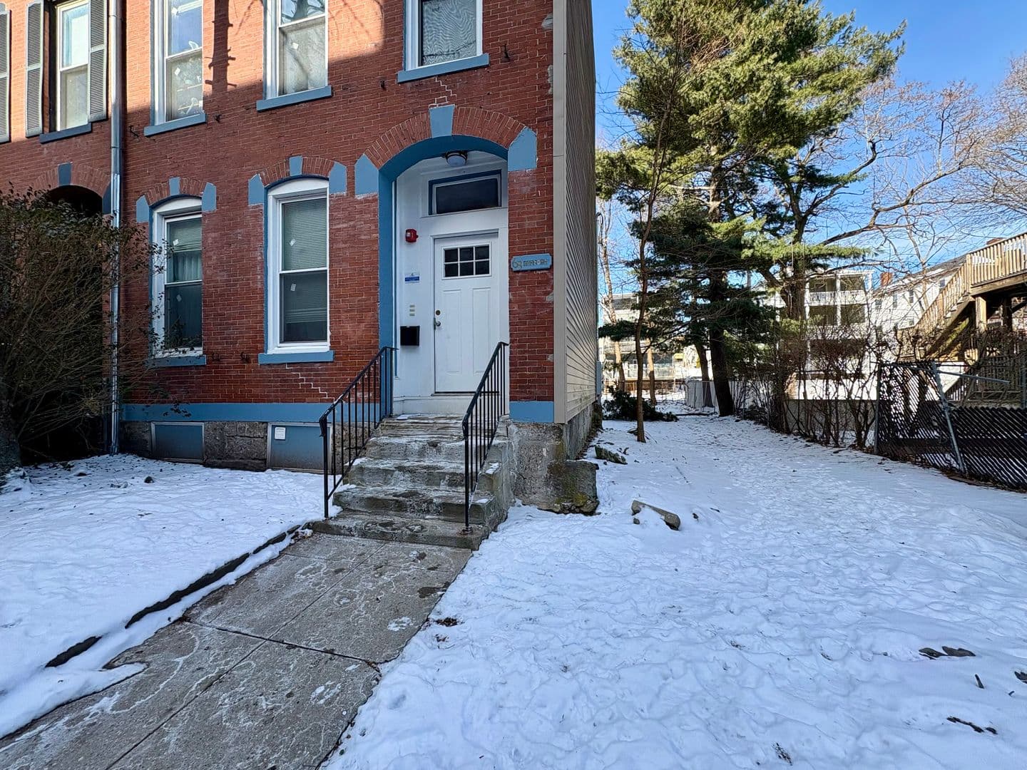 Dorchester Apartment: 63 Coleman Street