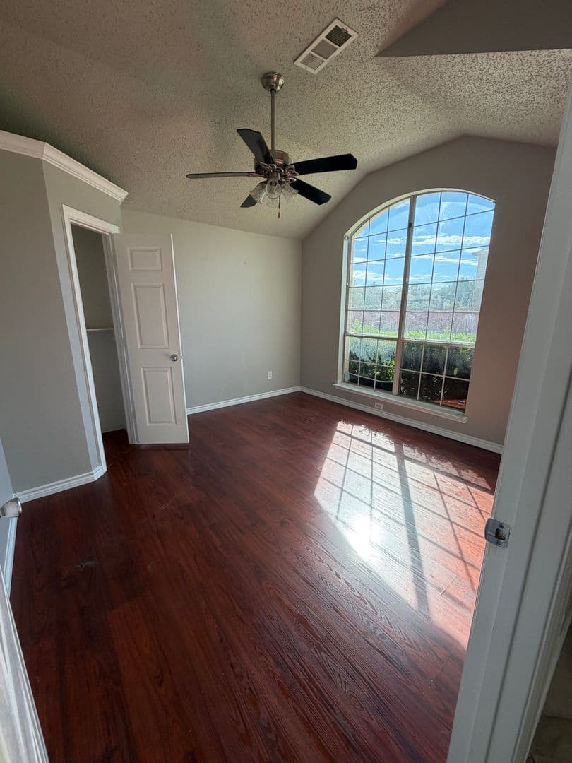 Fort Worth House: 6720 Stockton Dr.