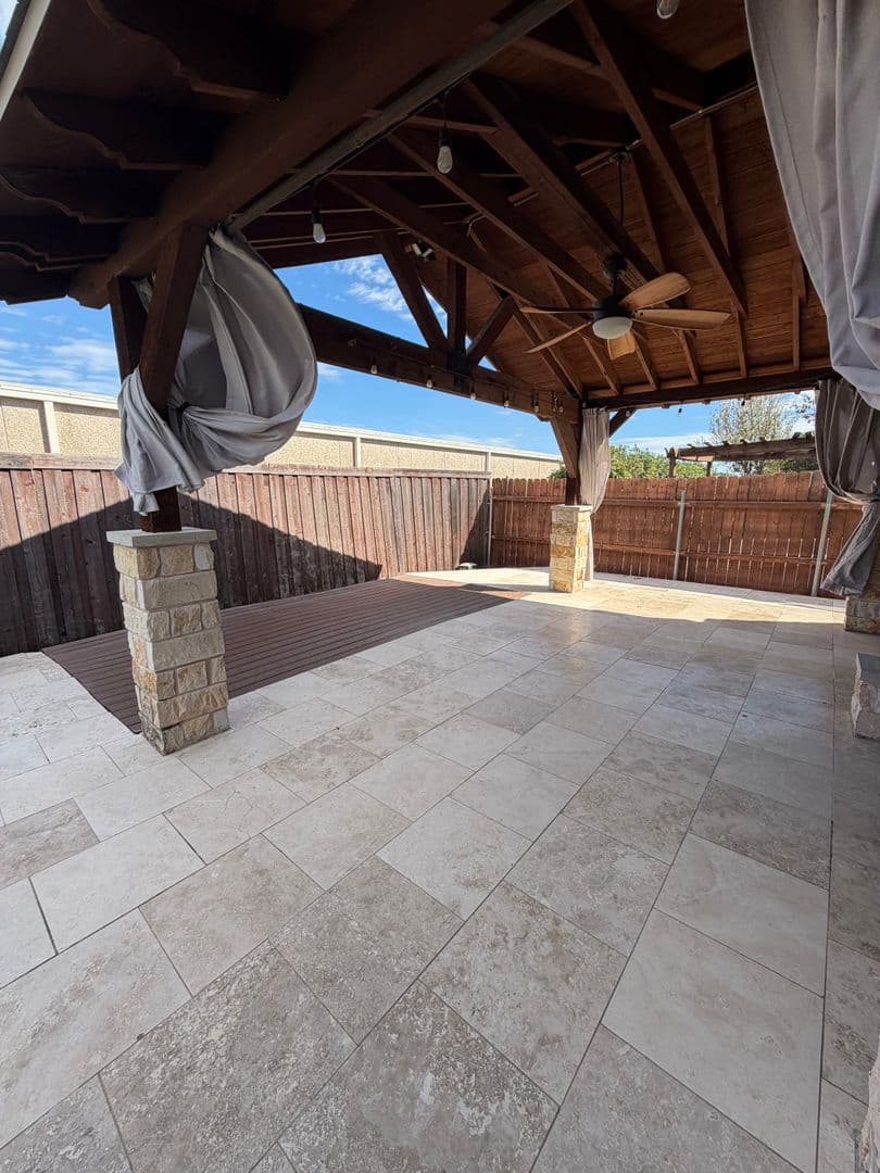 Fort Worth House: 6720 Stockton Dr.