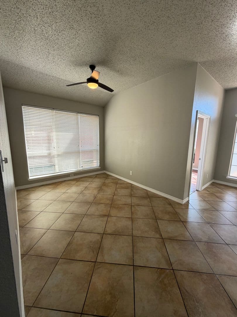 Fort Worth House: 6720 Stockton Dr.
