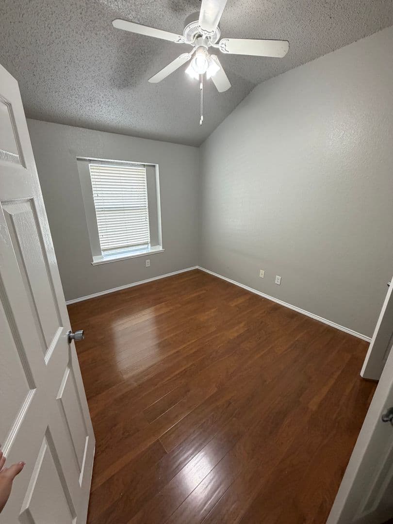 Fort Worth House: 6720 Stockton Dr.