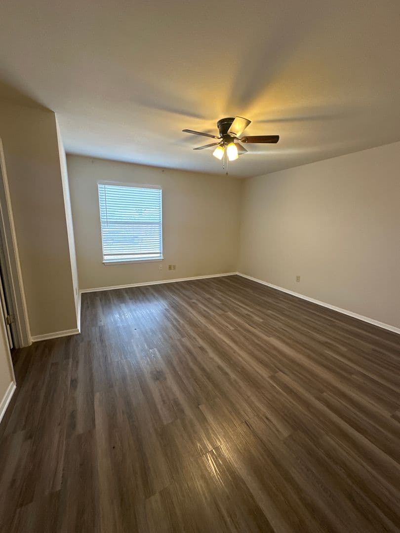Aledo House: 4017 Devonaire
