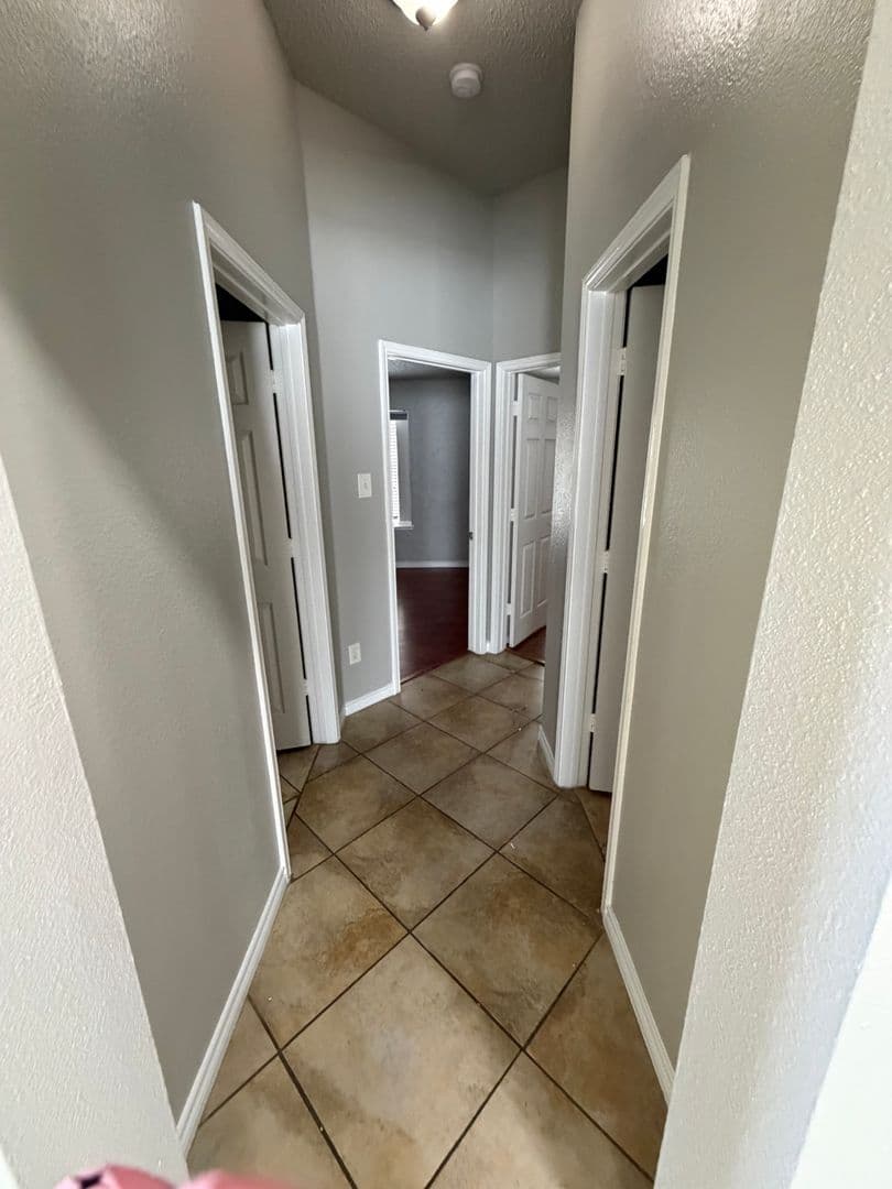 Fort Worth House: 6720 Stockton Dr.