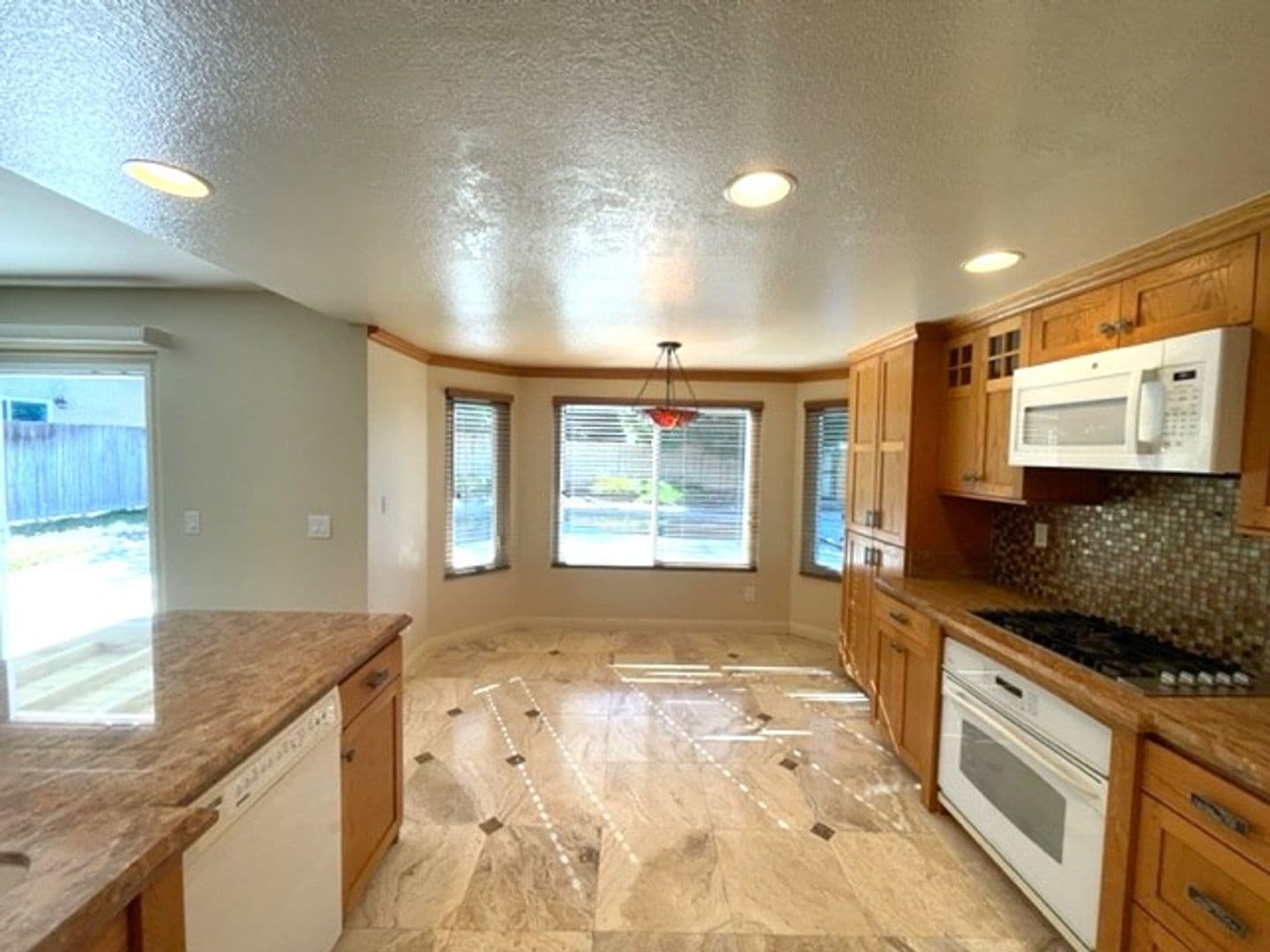 Bonita House: 526 Trailridge Drive