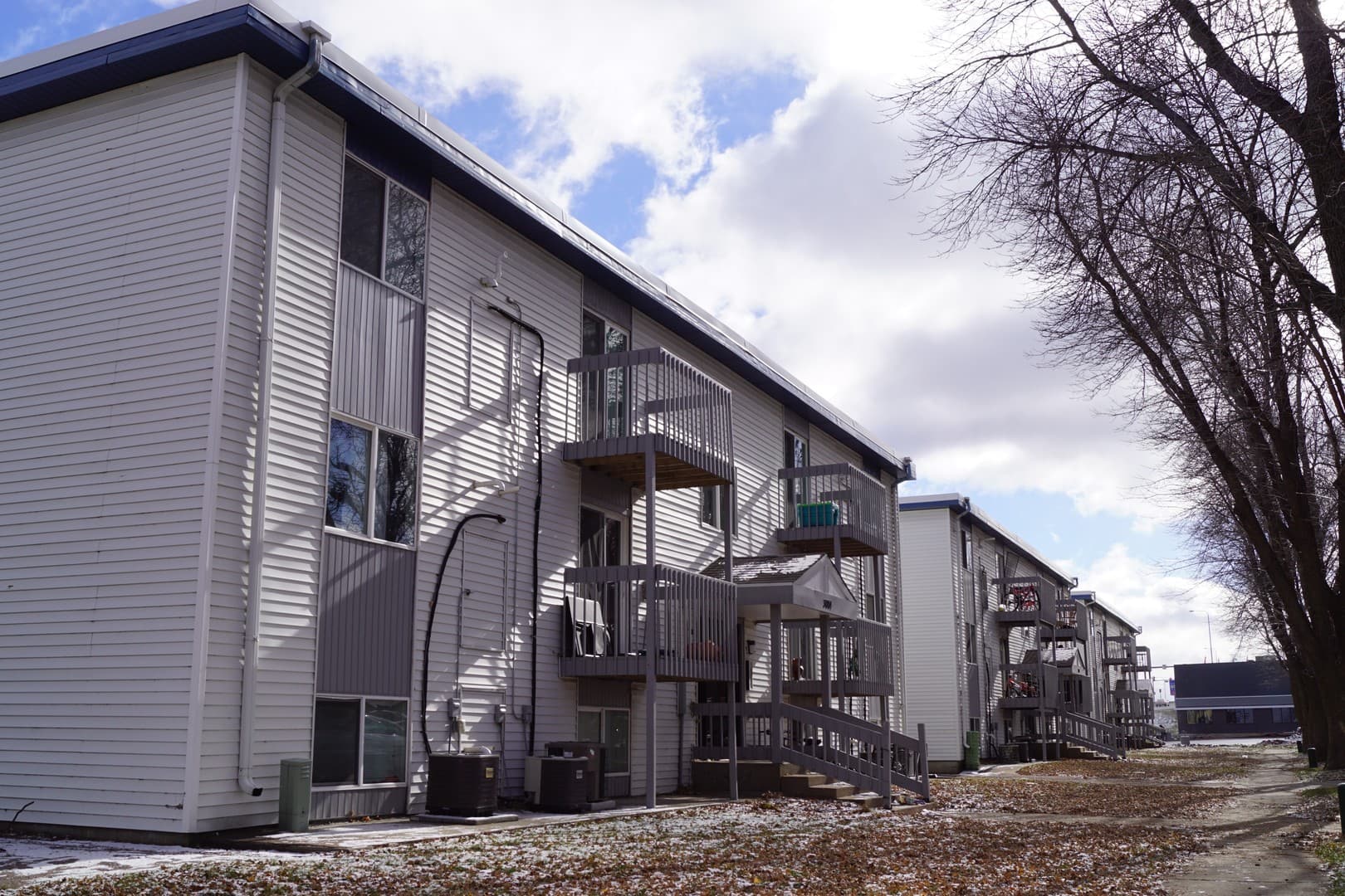 Sioux Falls Apartment: 3000-3012 S Mayfair Drive