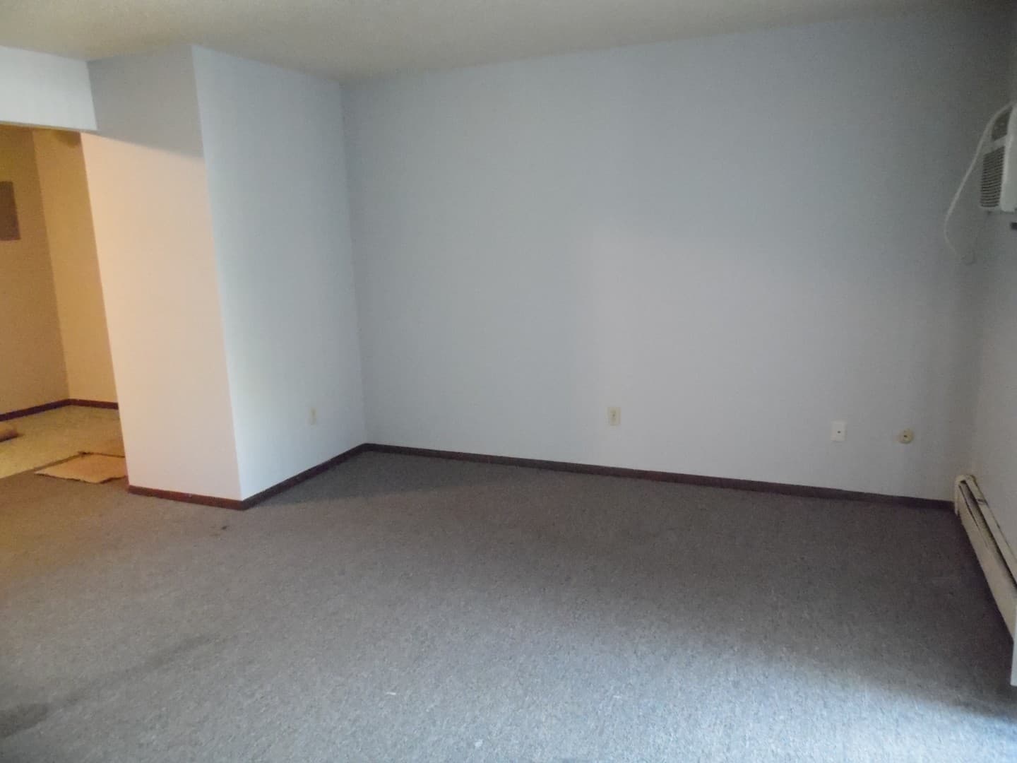 Sioux Falls Apartment: 1201-1209 N. Prairie Avenue