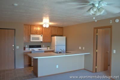 Sioux Falls Apartment: 609 N Cleveland Ave