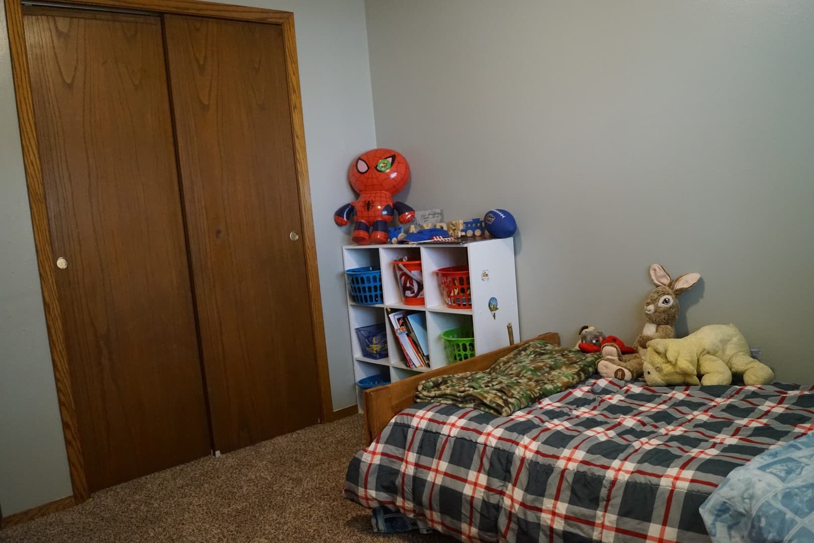 Sioux Falls Apartment: 4400 S Louise Avenue