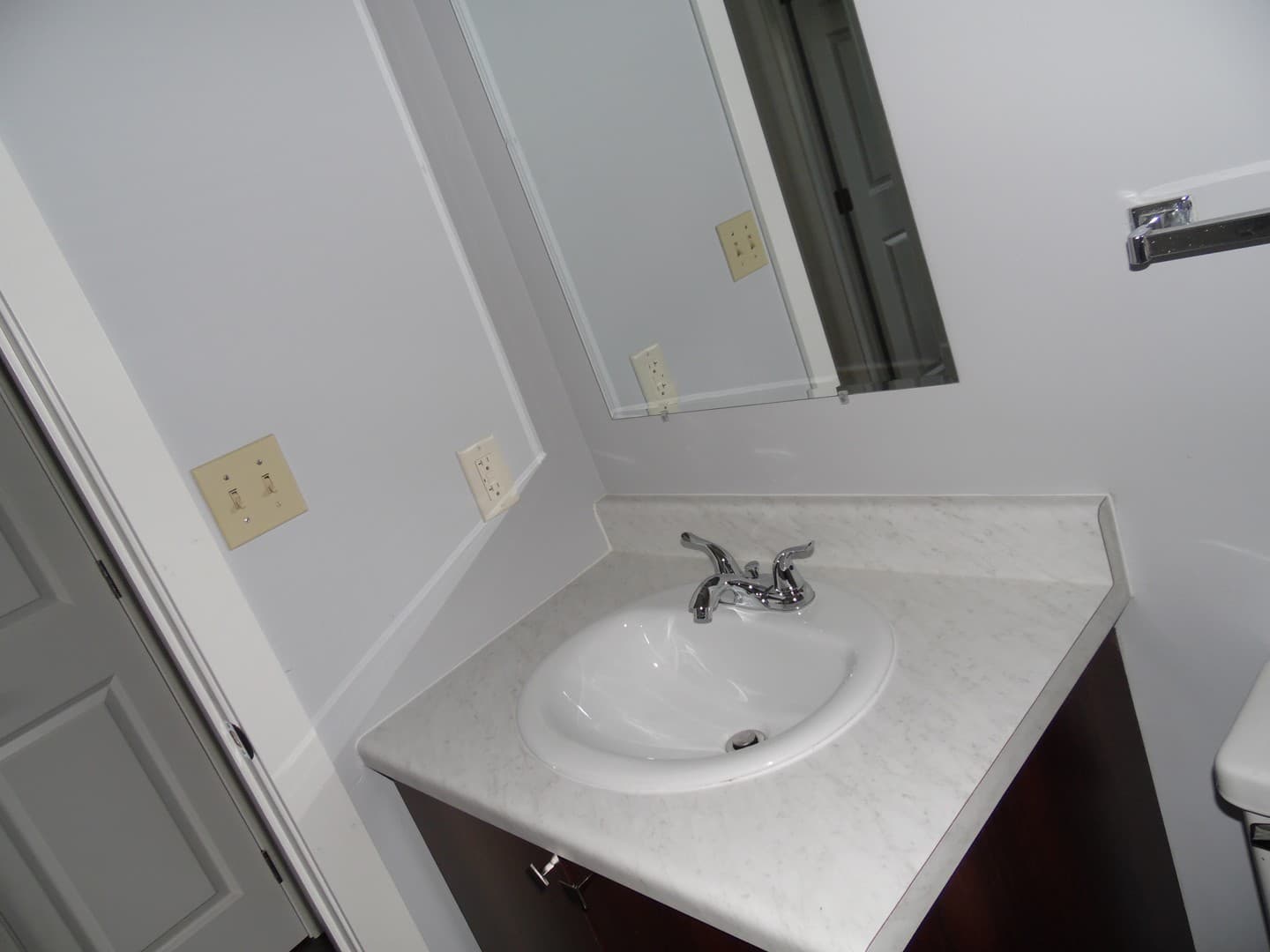 Sioux Falls Apartment: 3000-3012 S Mayfair Drive