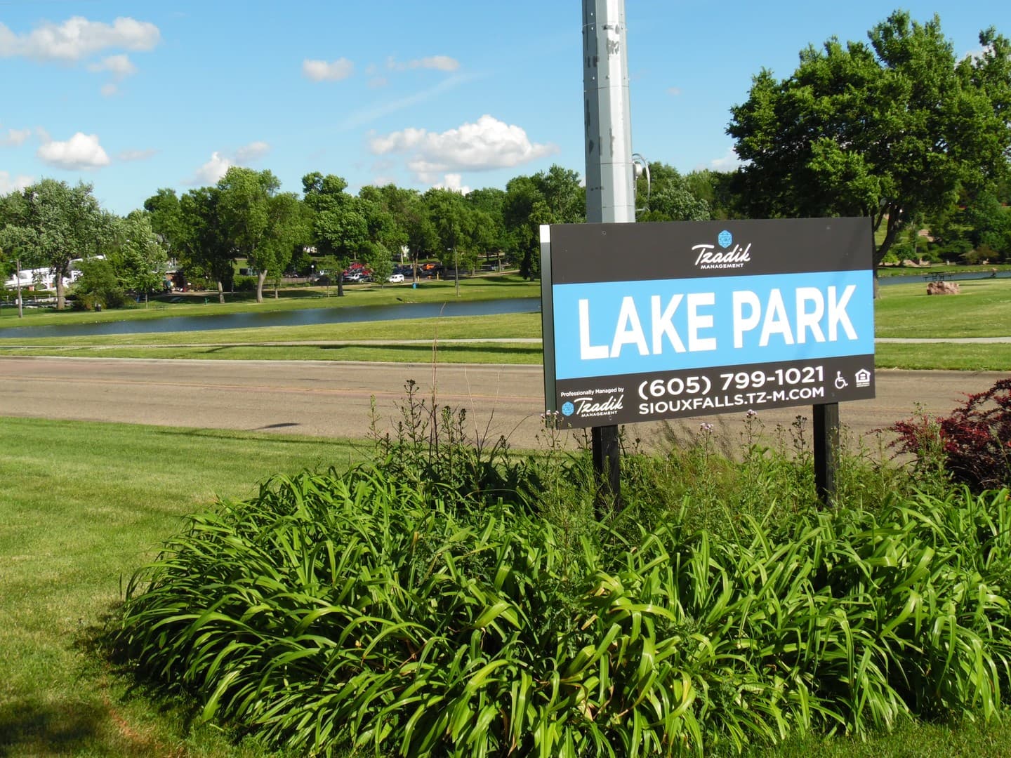 Sioux Falls Apartment: 1000-1020 N. Covell Avenue
