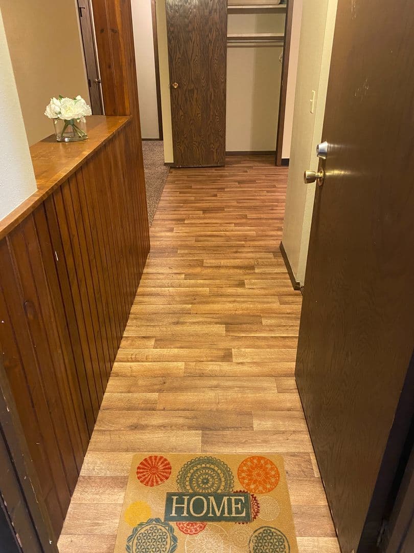 Sioux Falls Apartment: 1600 S. Rock Creek Dr.