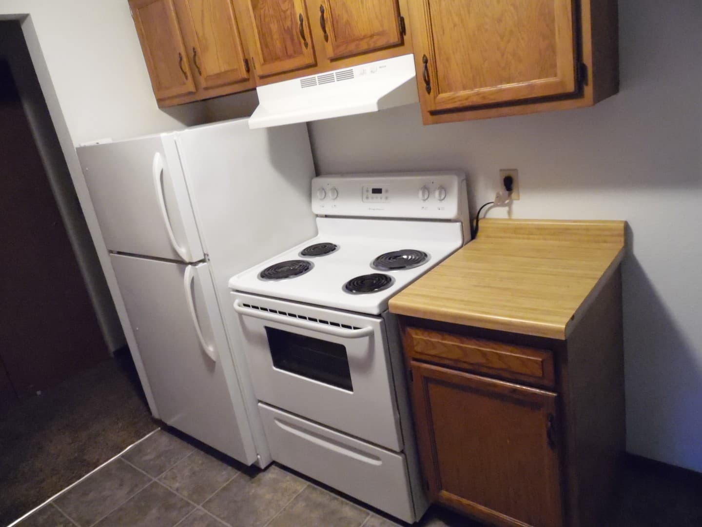 Sioux Falls Apartment: 1900 W 6th St.