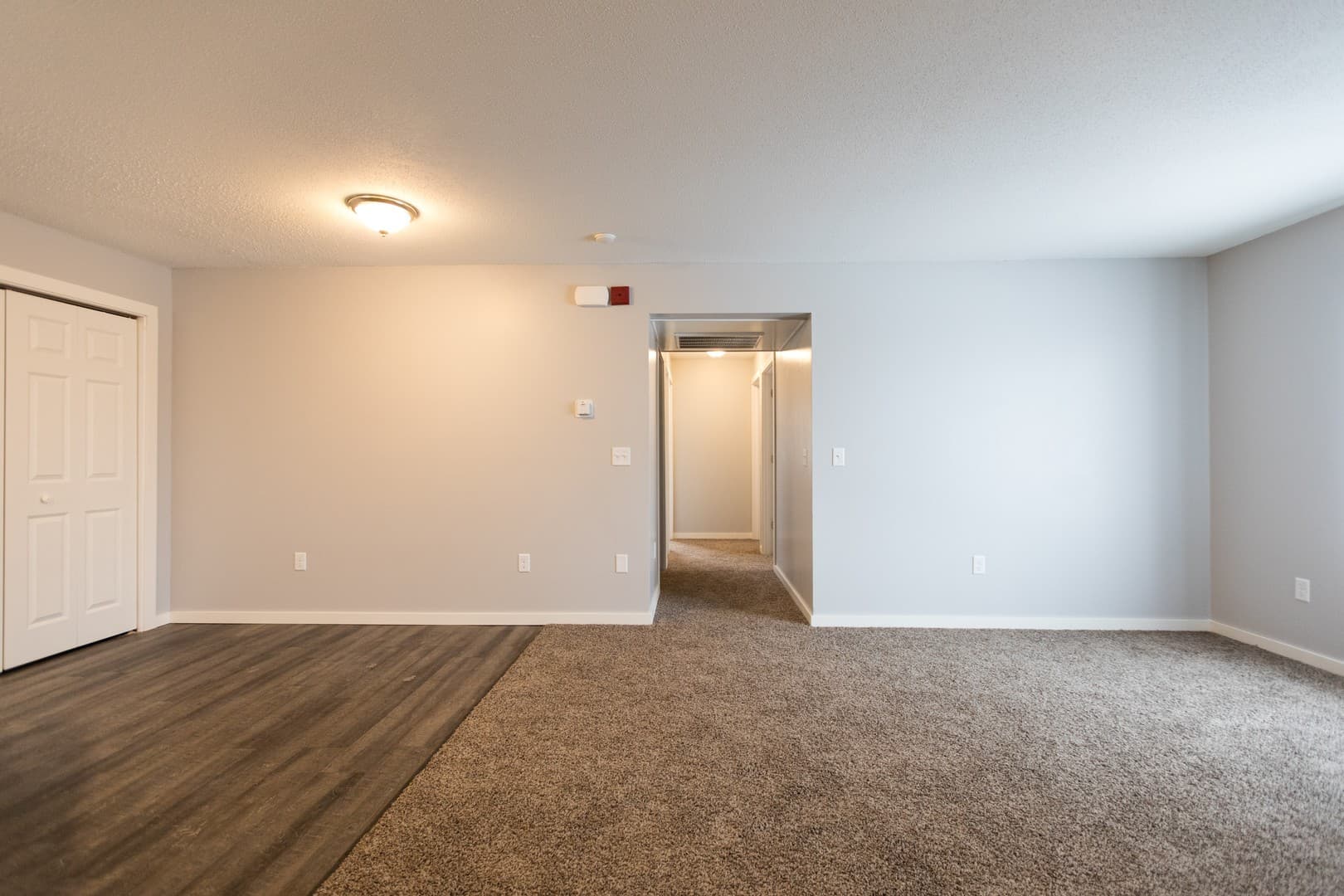 Sioux Falls Apartment: 701 S. Lyons Avenue