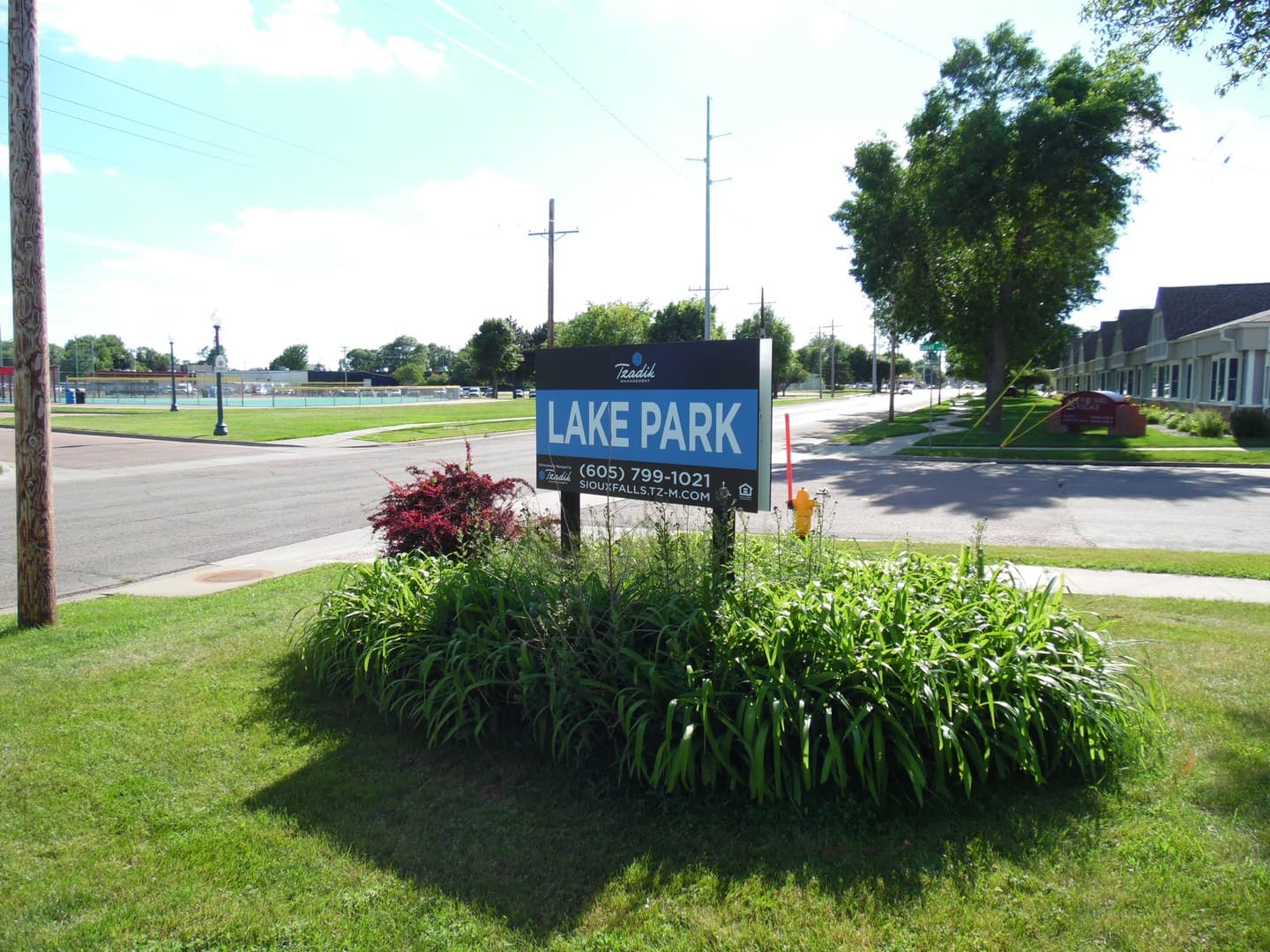 Sioux Falls Apartment: 1000-1020 N. Covell Avenue