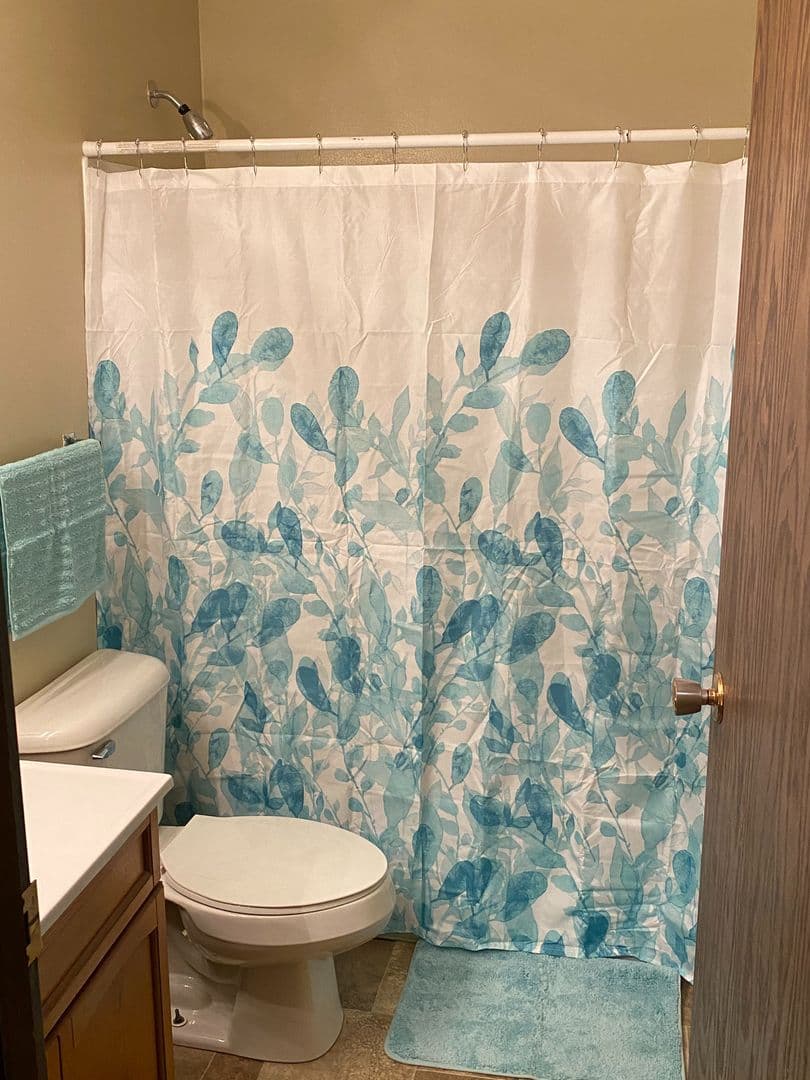Sioux Falls Apartment: 1600 S. Rock Creek Dr.