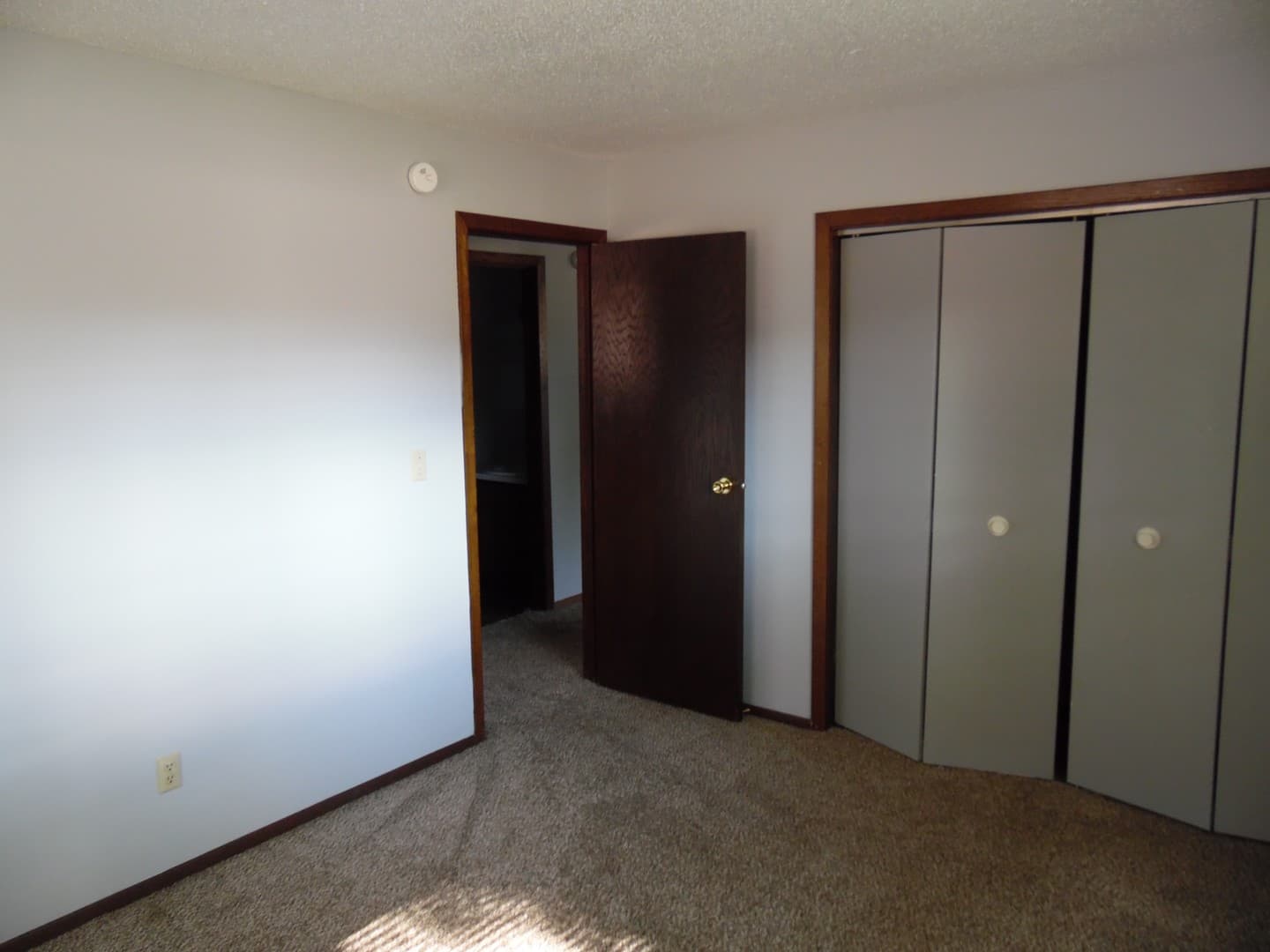 Sioux Falls Apartment: 1201-1209 N. Prairie Avenue