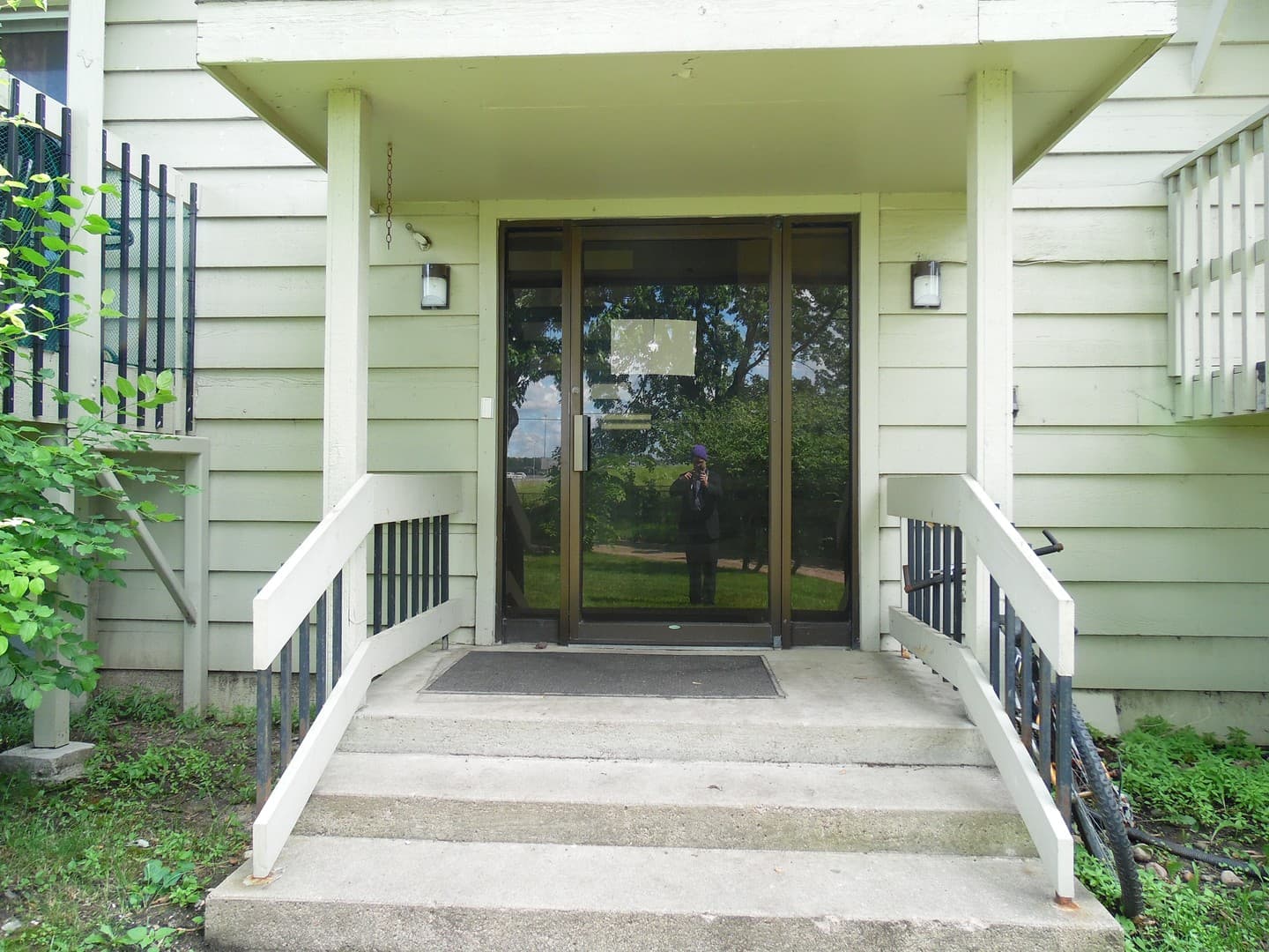 Sioux Falls Apartment: 3000-3012 S Mayfair Drive