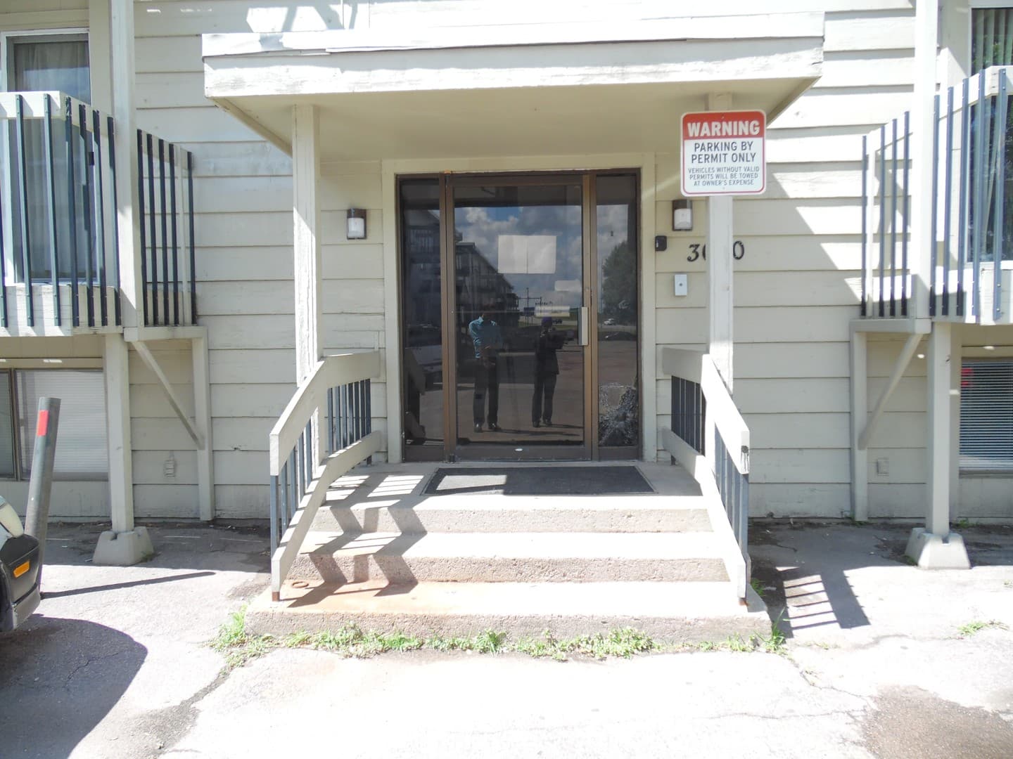 Sioux Falls Apartment: 3000-3012 S Mayfair Drive