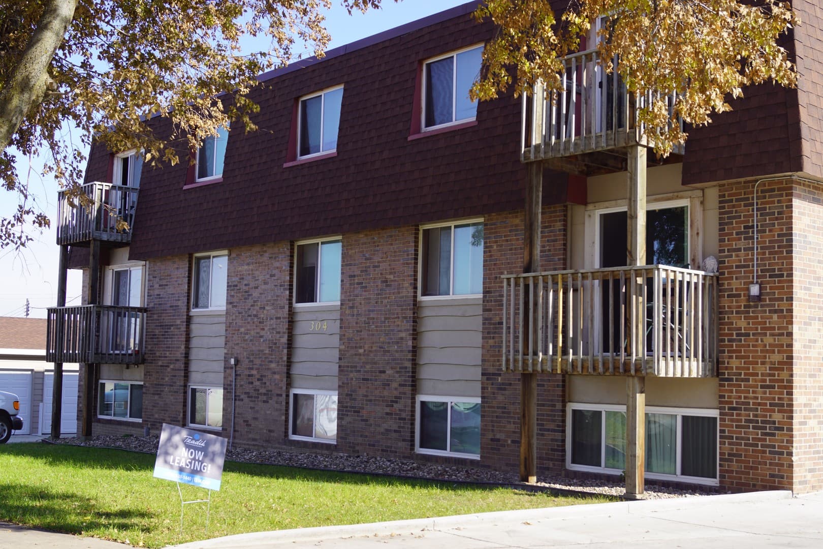 Sioux Falls Apartment: 304 S. Conklin Avenue