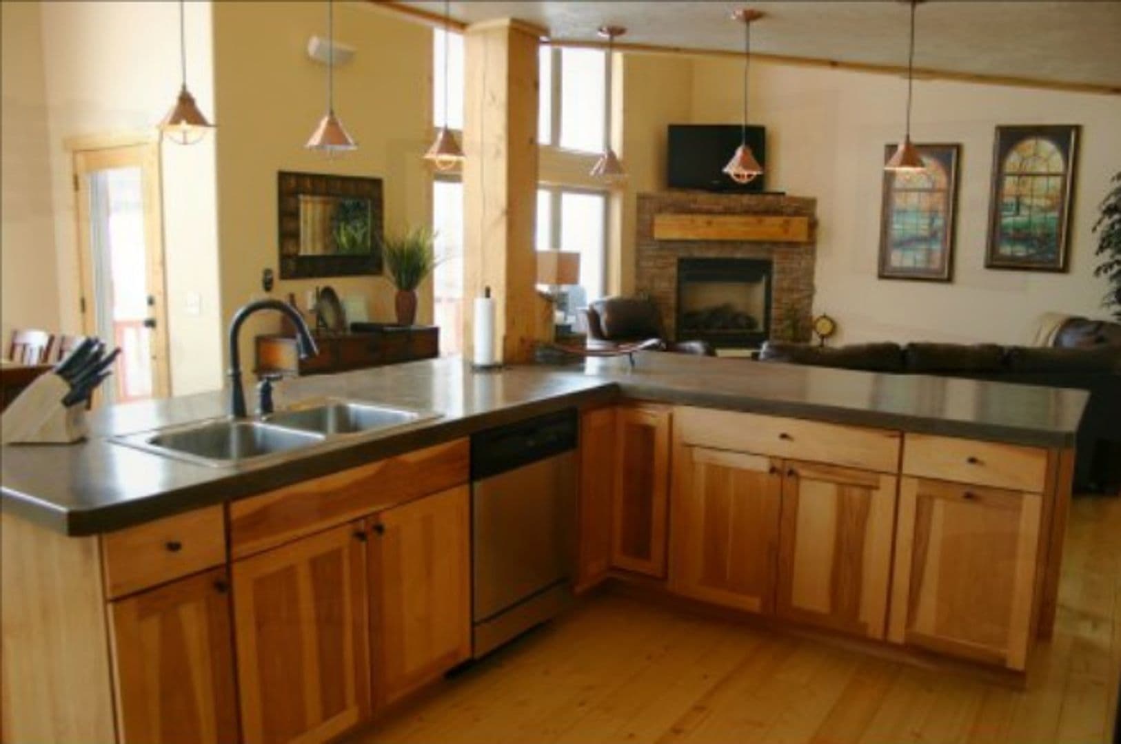 Lead Townhome: 21150 Stewart Slope Rd