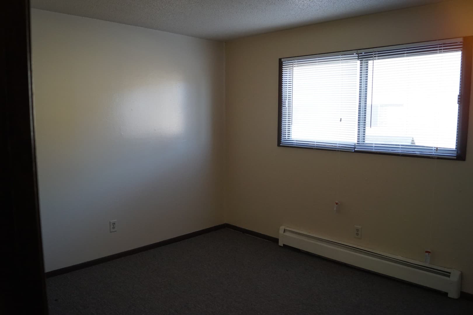 Sioux Falls Apartment: 1201-1209 N. Prairie Avenue