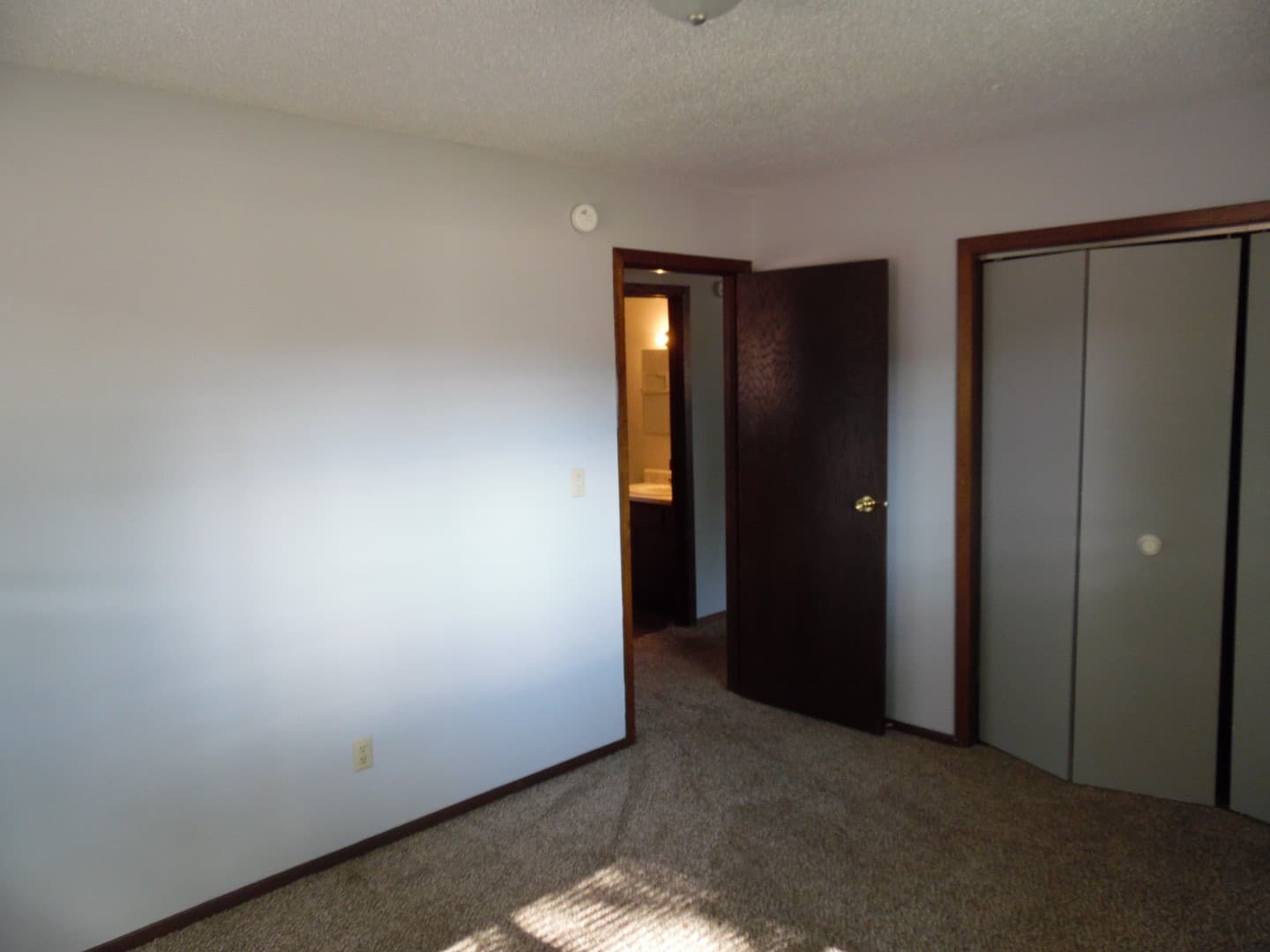 Sioux Falls Apartment: 1201-1209 N. Prairie Avenue