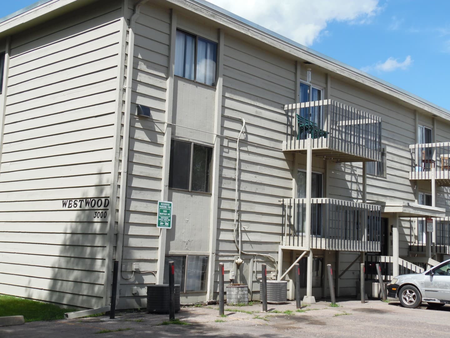 Sioux Falls Apartment: 3000-3012 S Mayfair Drive