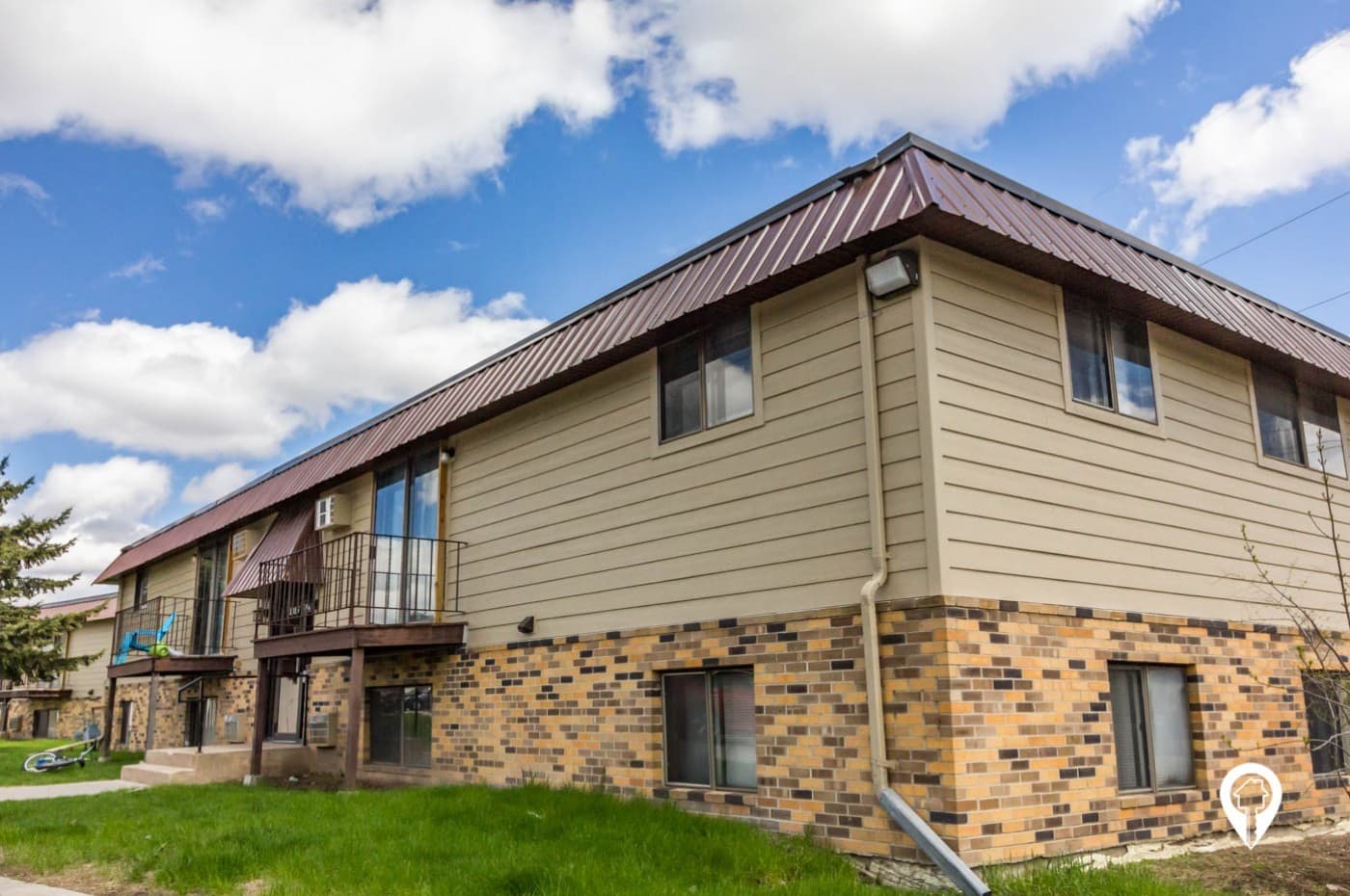 Sioux Falls Apartment: 1000-1020 N. Covell Avenue