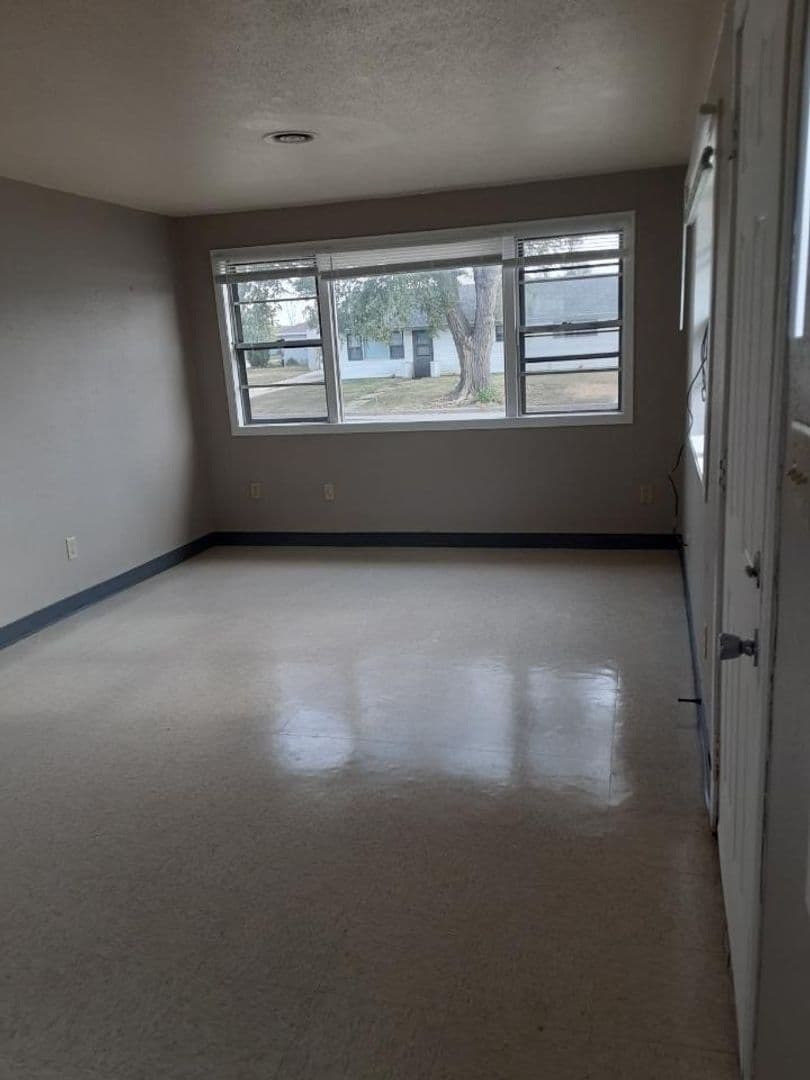 Rapid City Apartment: 27 Signal Drive