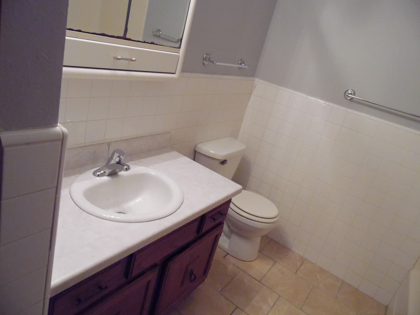 Sioux Falls Apartment: 4400 S Louise Avenue