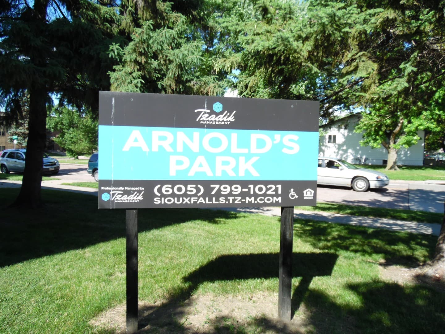 Sioux Falls Apartment: 1201-1209 N. Prairie Avenue