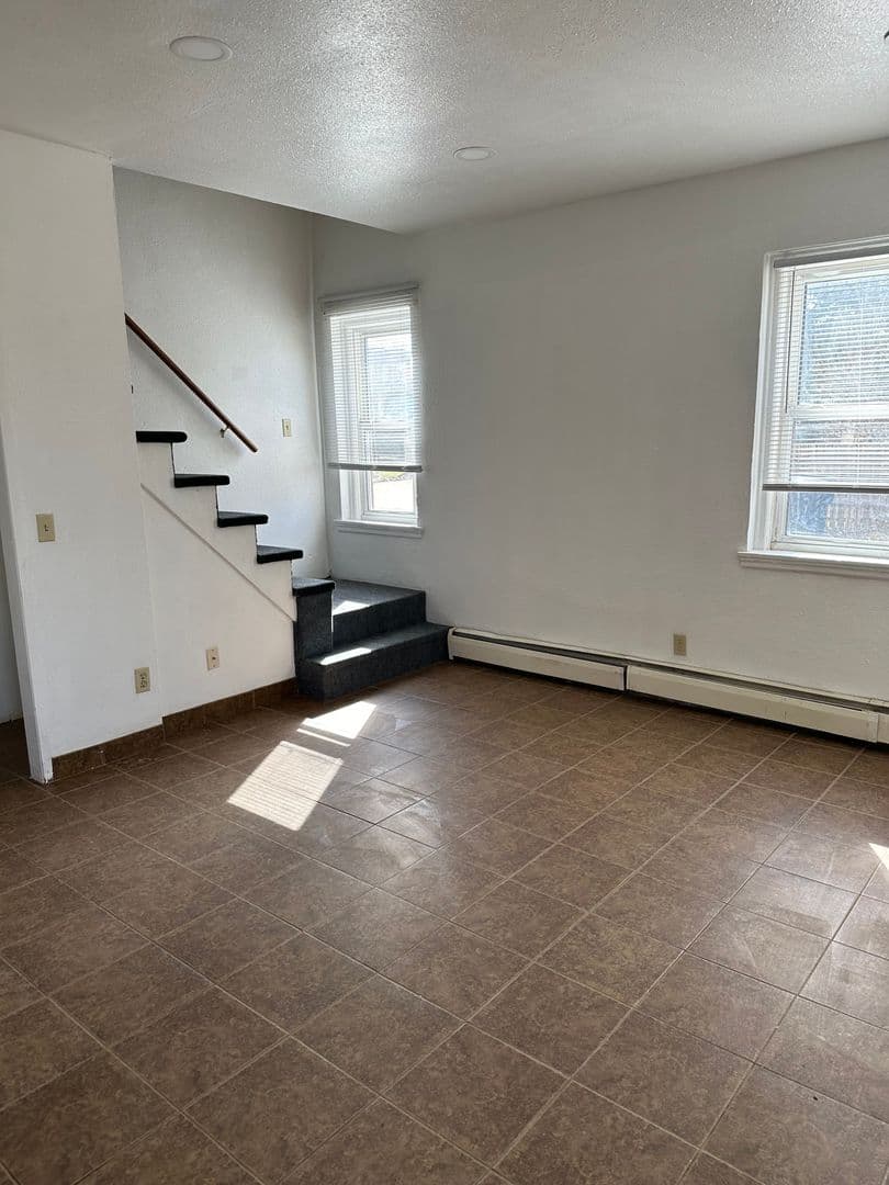 Dickinson Apartment: 130 1st Ave SE
