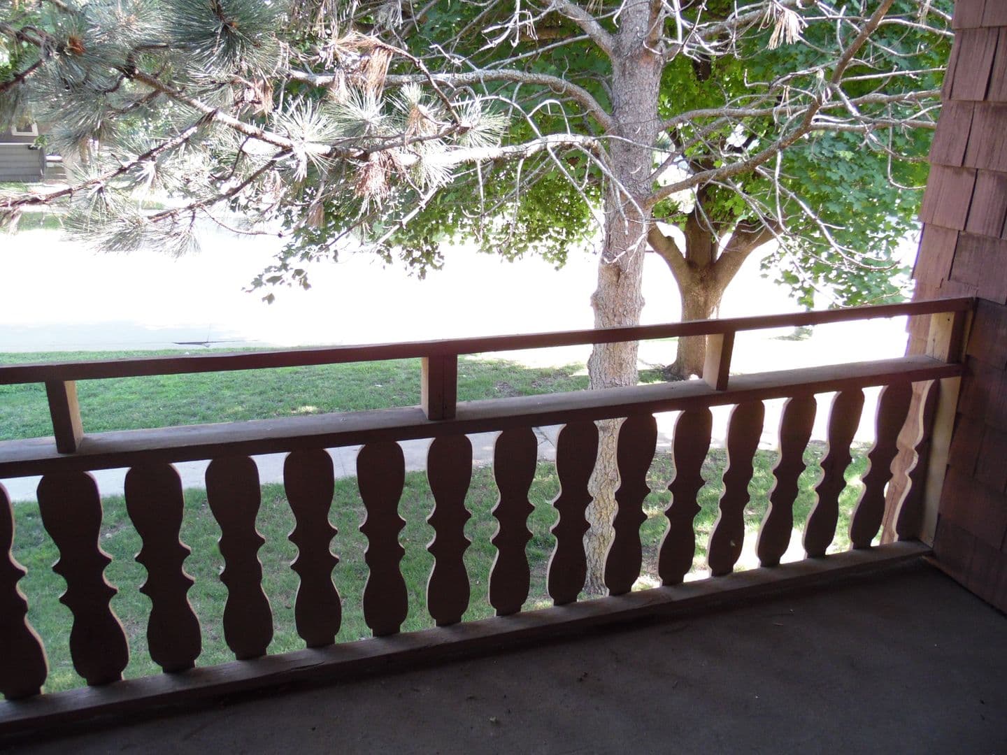 Sioux Falls Apartment: 400 N. Lake Avenue
