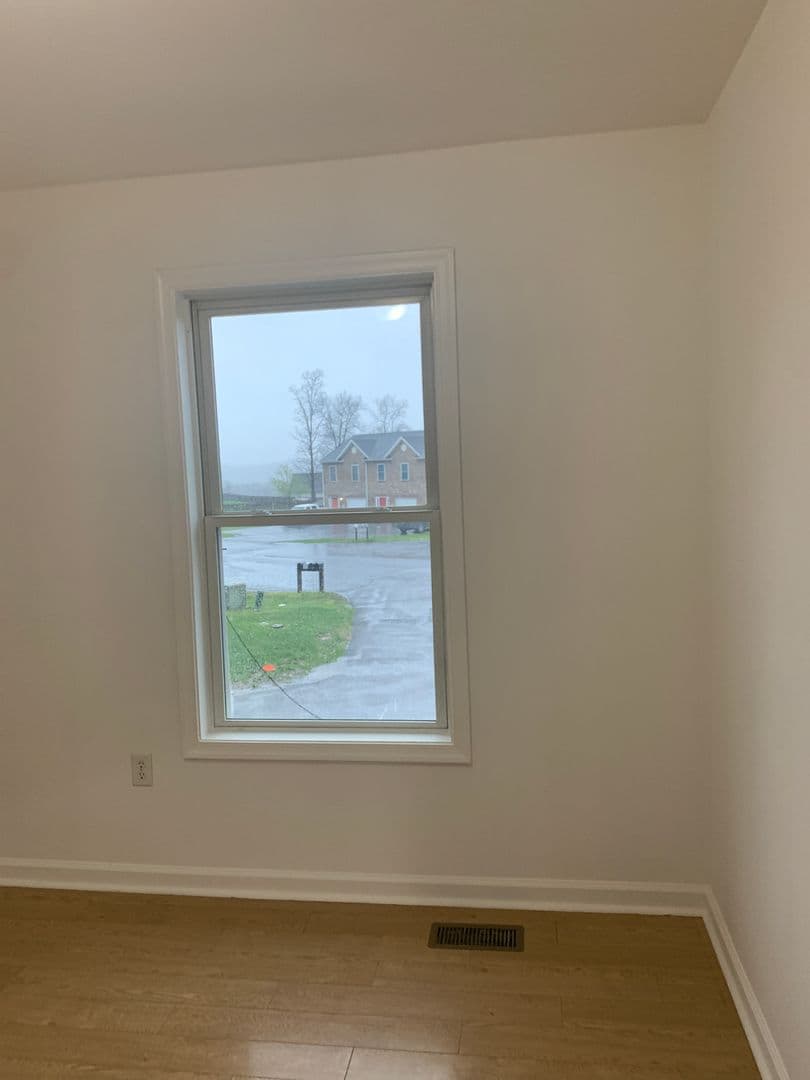 Falling Waters Apartment: Santa Fe Ct