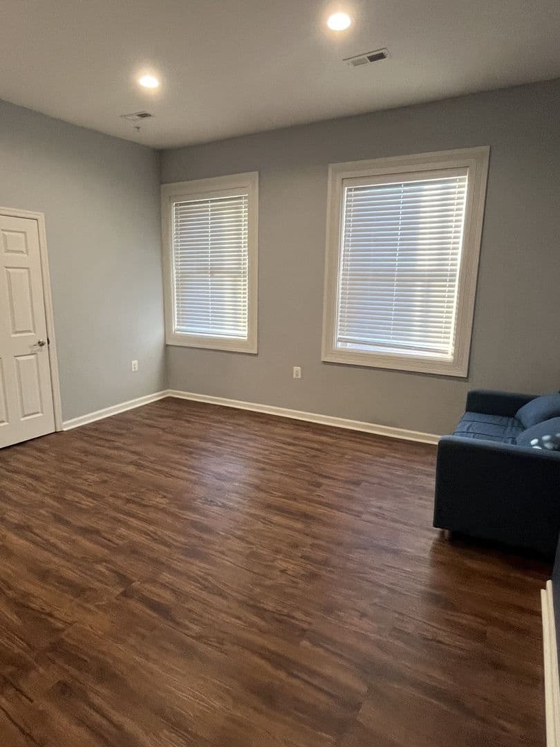 Hagerstown Apartment: 92 West Washington Street
