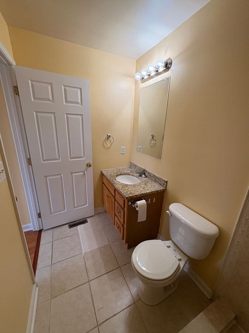 Falling Waters Apartment: Santa Fe Ct