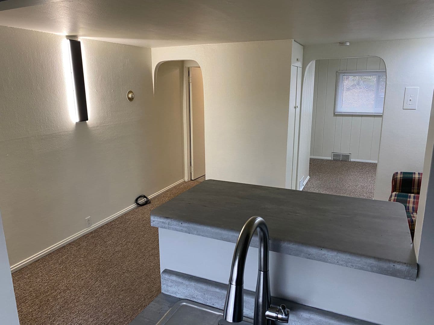 HANCOCK Apartment: 49170 DUNSTAN AVE.
